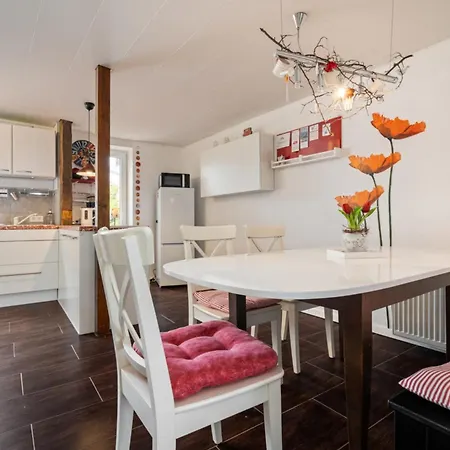 Rose 9163 - Ferienhaus